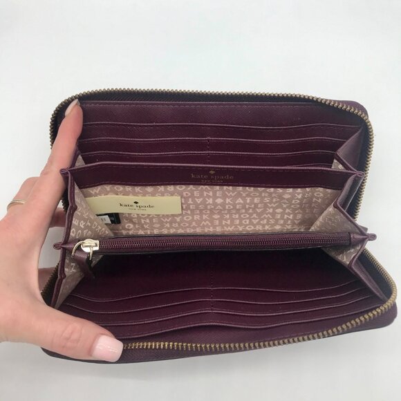 Kate Spade New York Plum Saffiano Leather Laurel Way Neda Wallet - Picture 10 of 11